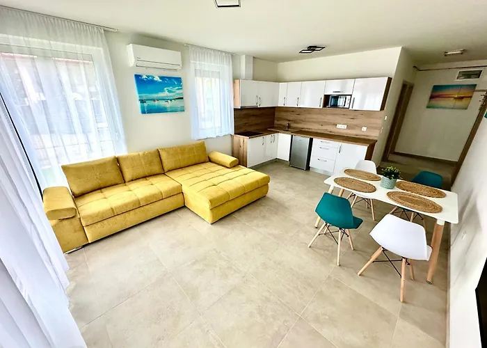 Ady Corner Premium Apartmanok - Siofok