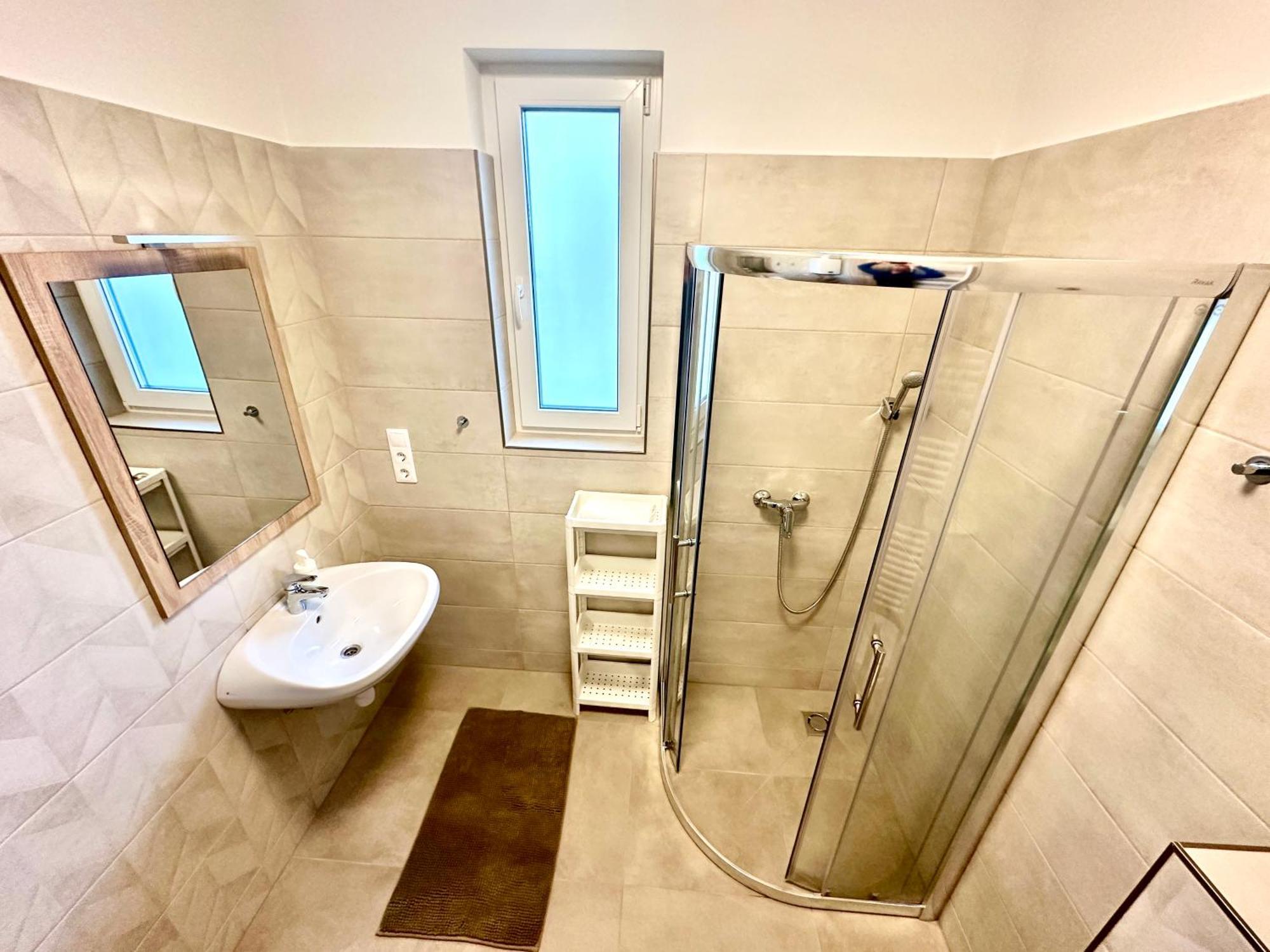 Ady Corner Premium - Apartment *