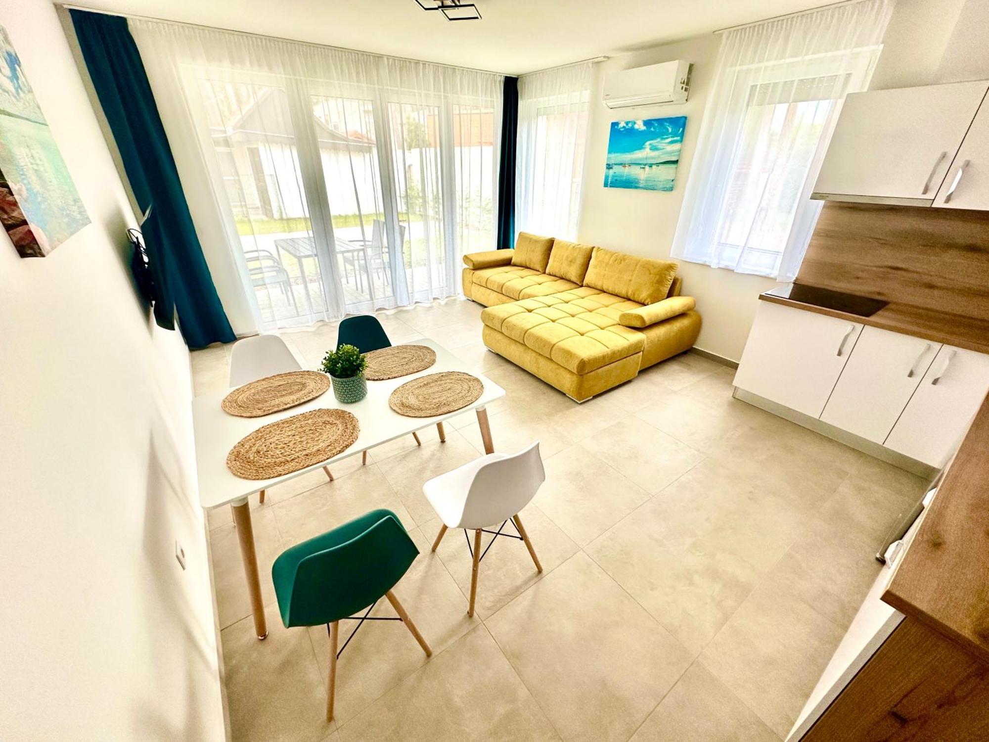 Ady Corner Premium - Siofok